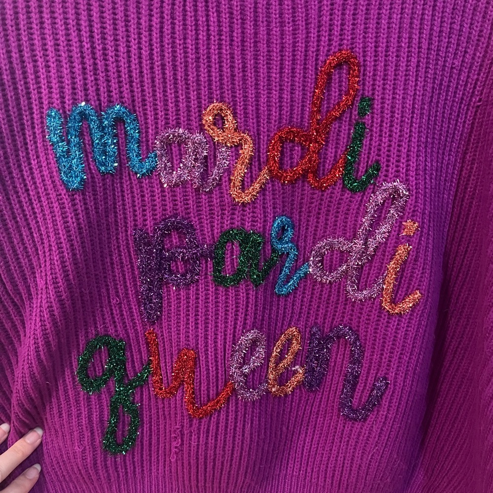 QUEEN OF SPARKLES Mardi Pardi Queen Cropped Sweater